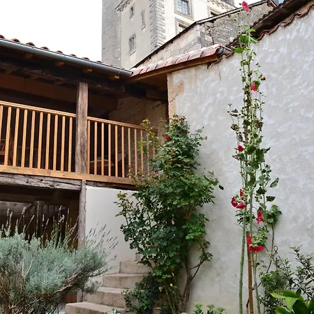 Demeure Verteuillaise * Verteuil-sur-Charente