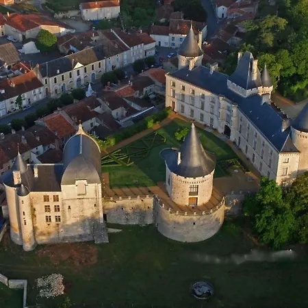 Demeure Verteuillaise * Verteuil-sur-Charente
