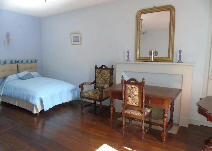 Demeure Verteuillaise Hébergement de vacances *