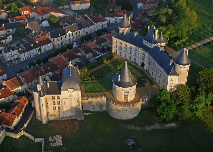 Demeure Verteuillaise * Verteuil-sur-Charente